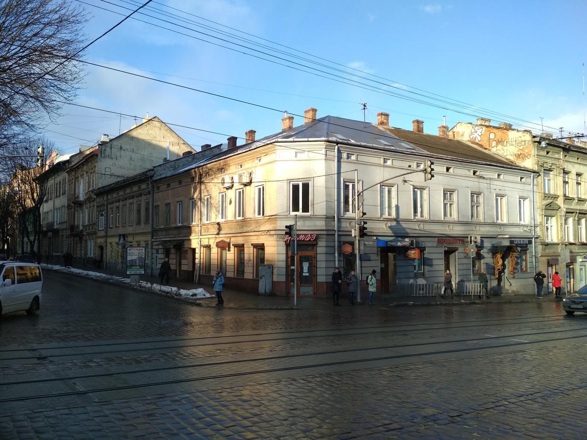 4 Bedrooms Apartment In The Old City Lviv Kültér fotó